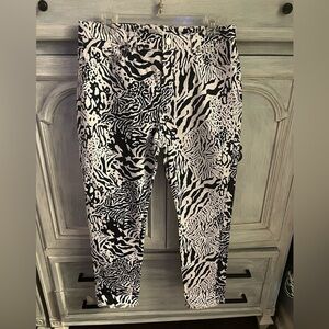Tyler Boe Black‎ & White Animal Print Twill Frayed Jean